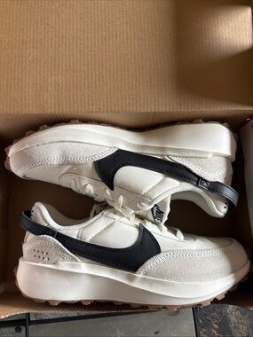 Nike Cream and Black Waffle Debut Athletic Sneakers